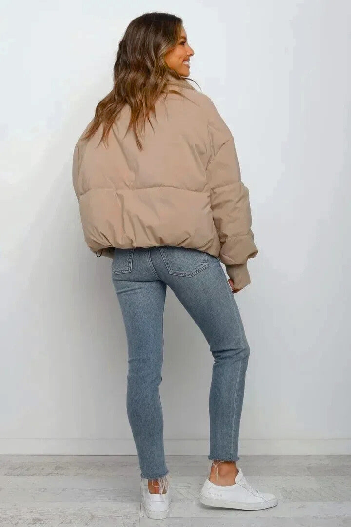 Honoria | Elegant Cropped Puffer Jacket with Ribbed Cuffs and Zip Closure